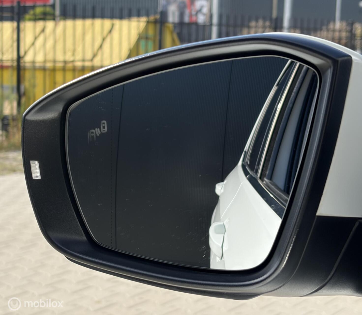 Foto van Volkswagen T-cross