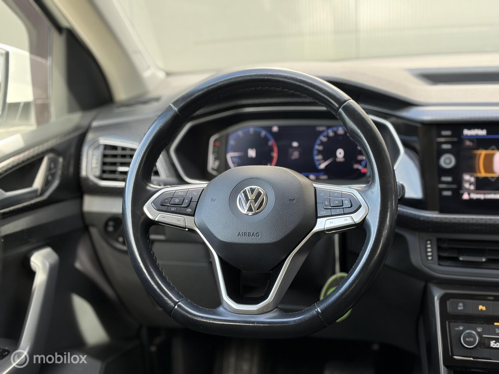 Foto van Volkswagen T-cross