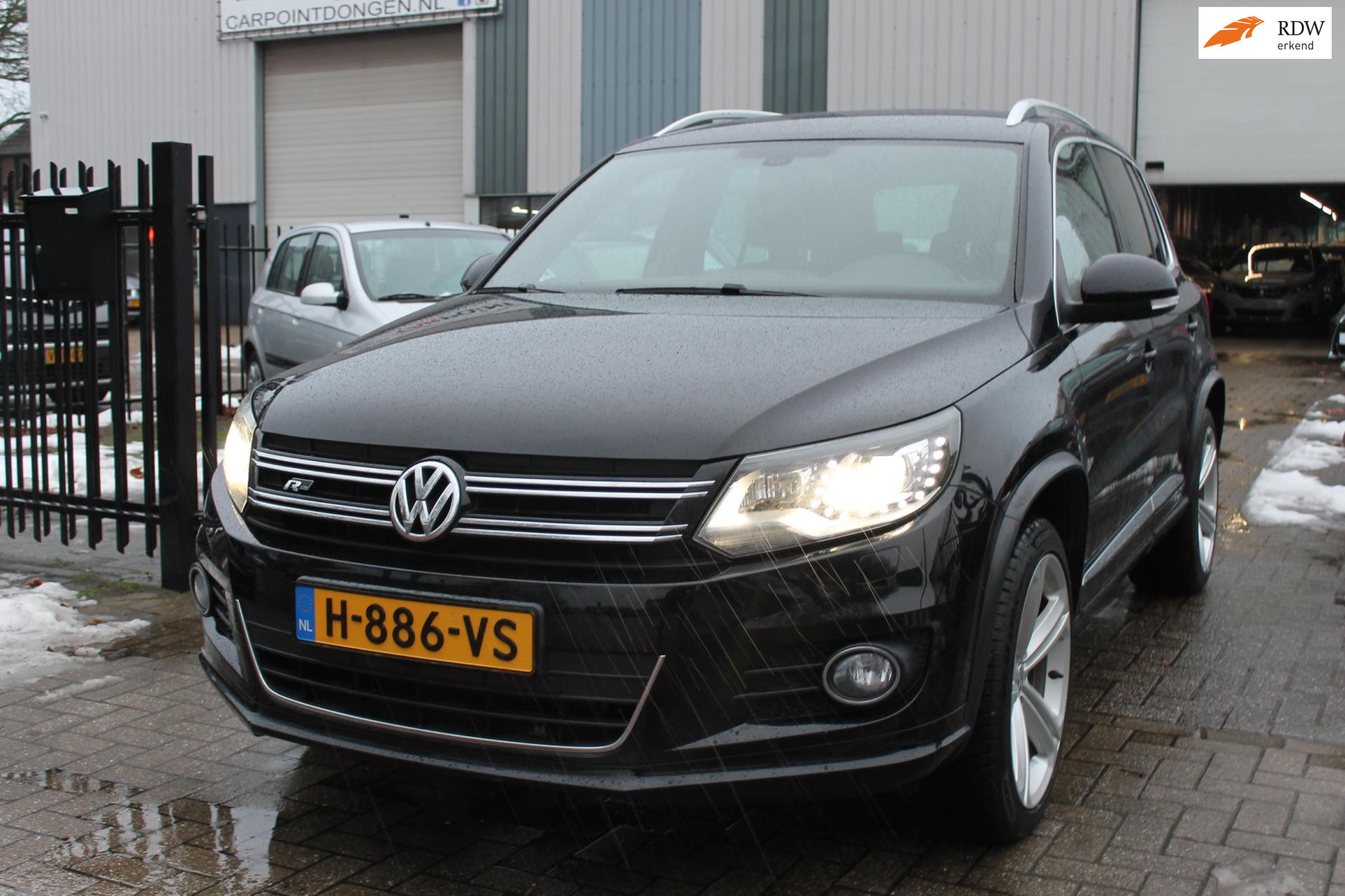 Volkswagen Tiguan 1.4 TSI R-line Edition 160PK Navi Cruise LED Clima! 2013 - voorkant