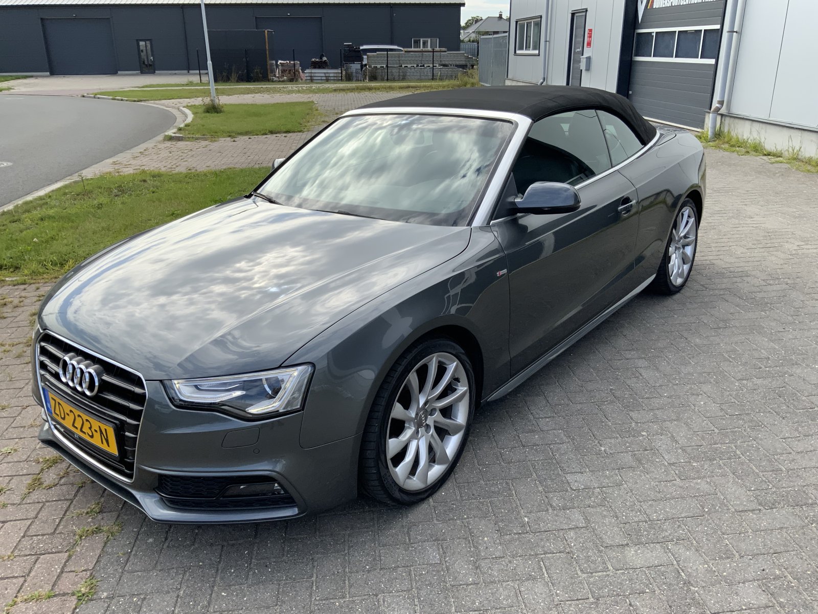 Audi A5 Cabriolet 2.0 TDI q. Pro L. S 2014 - voorkant