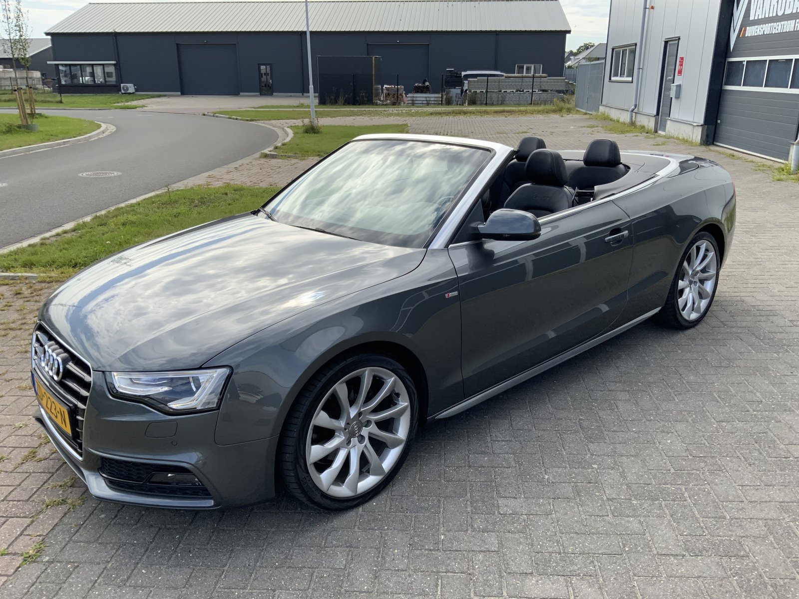 Inspectiefoto van Audi A5 Cabriolet