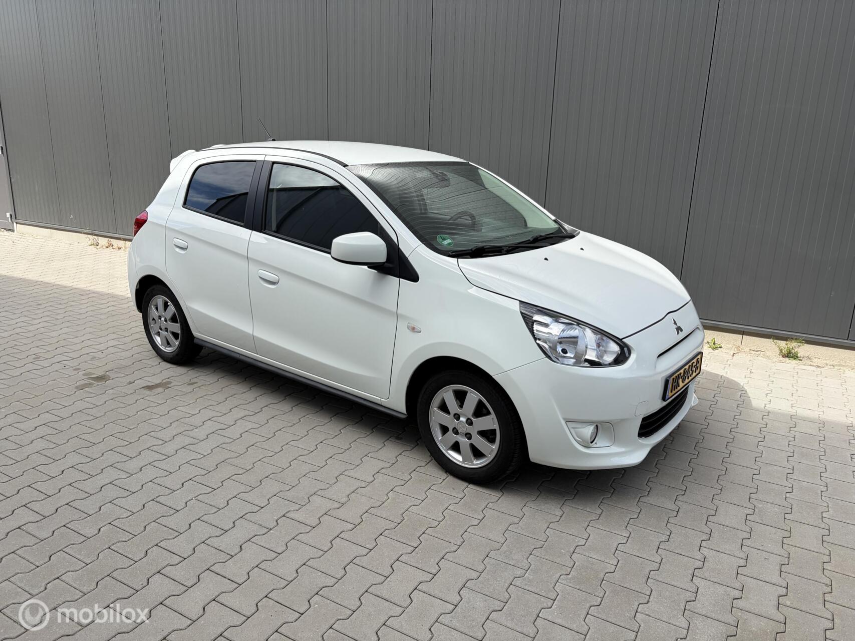 Foto van Mitsubishi Mitsubishi Space Star