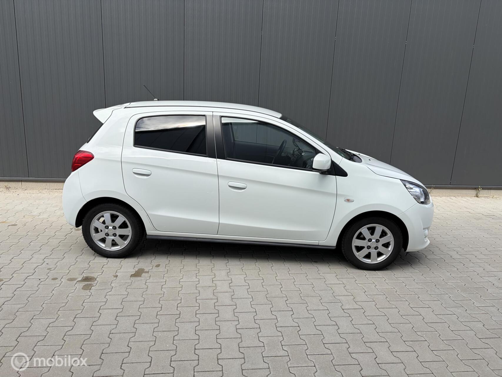 Foto van Mitsubishi Mitsubishi Space Star