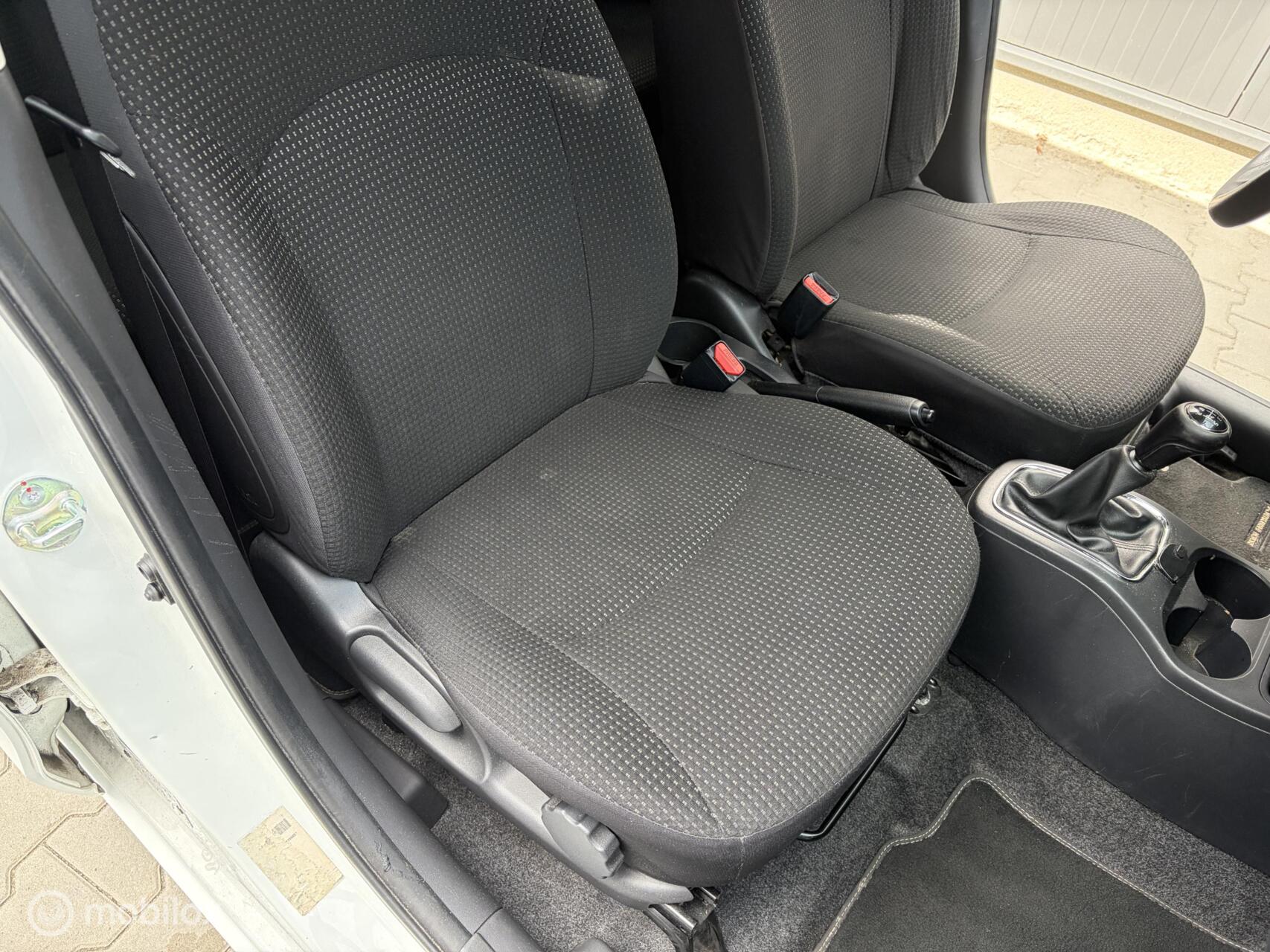 Foto van Mitsubishi Mitsubishi Space Star