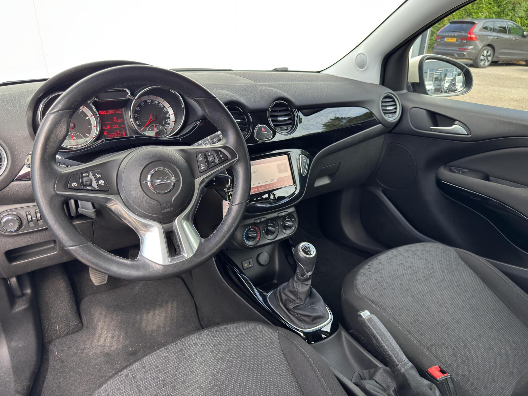 Foto van Opel Adam