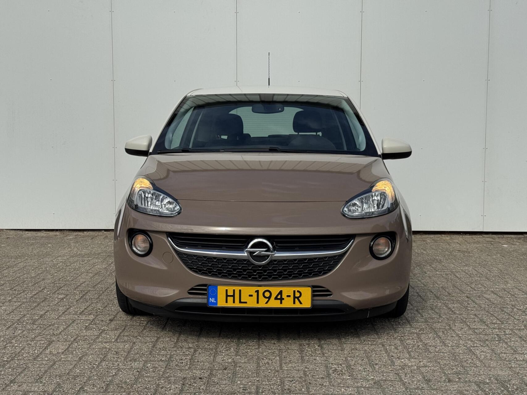 Foto van Opel Adam