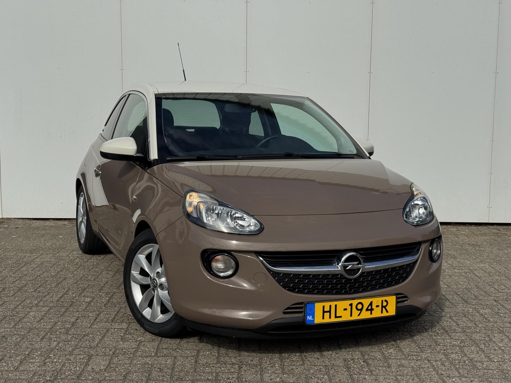 Foto van Opel Adam