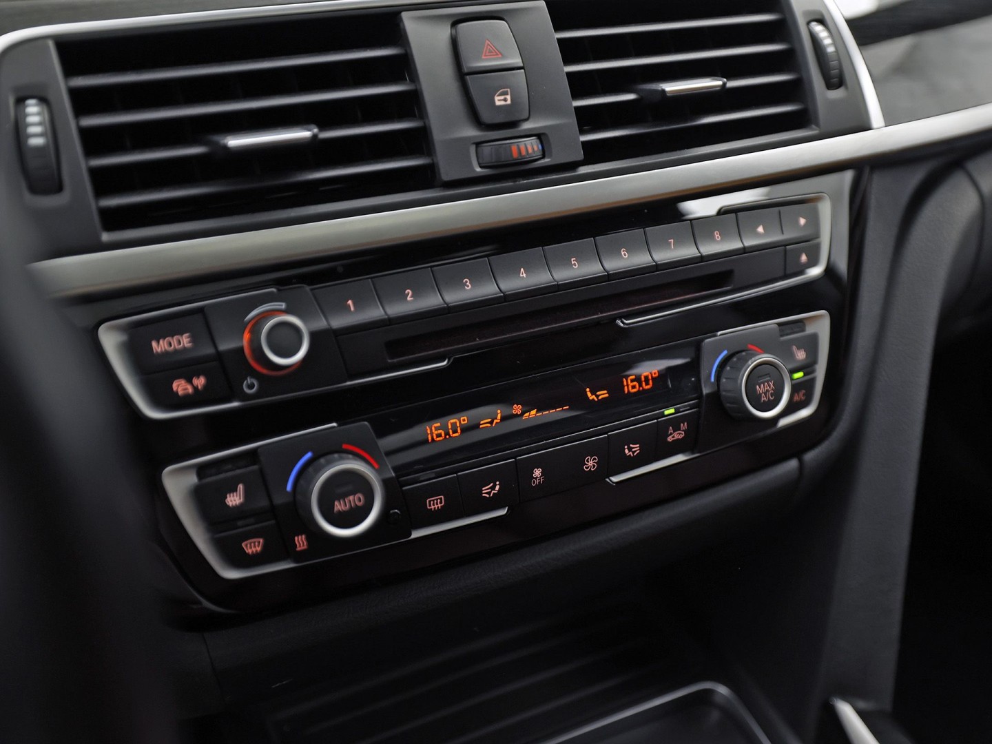 Foto van BMW 318i