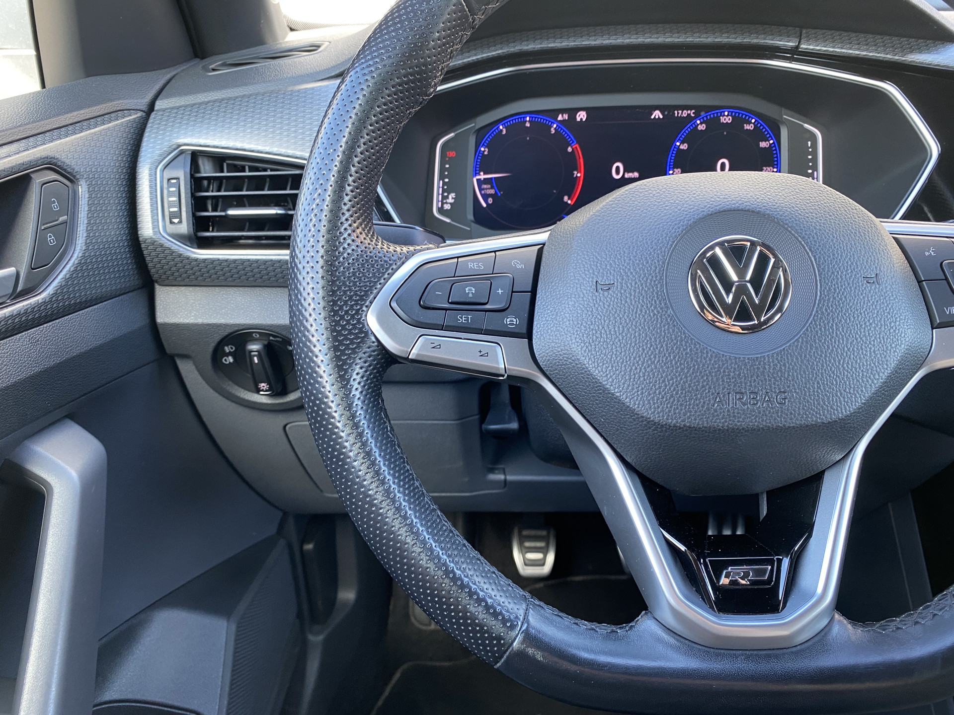 Foto van Volkswagen T-cross