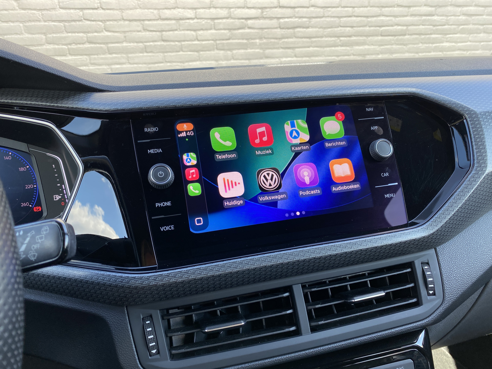 Foto van Volkswagen T-cross