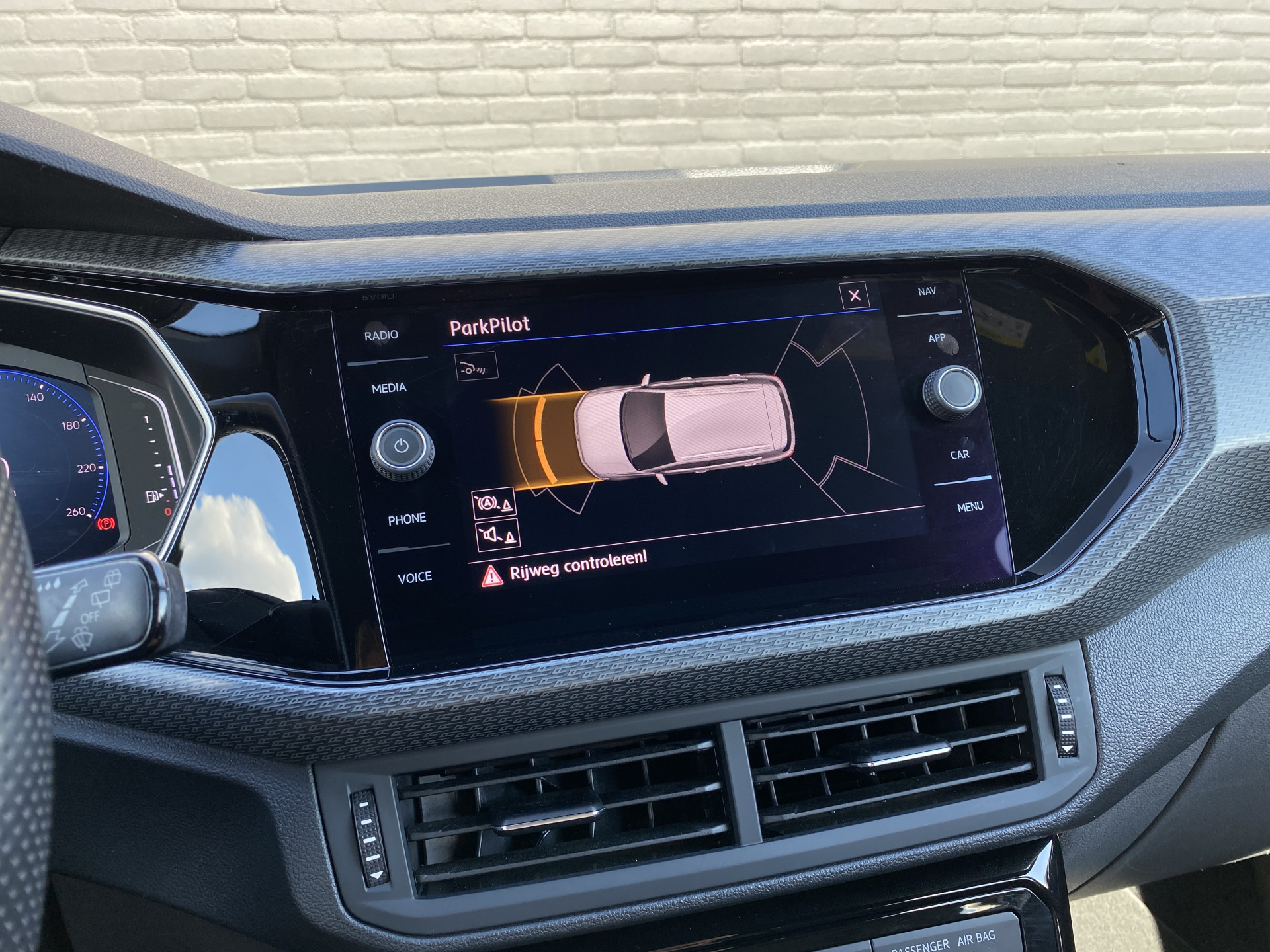 Foto van Volkswagen T-cross