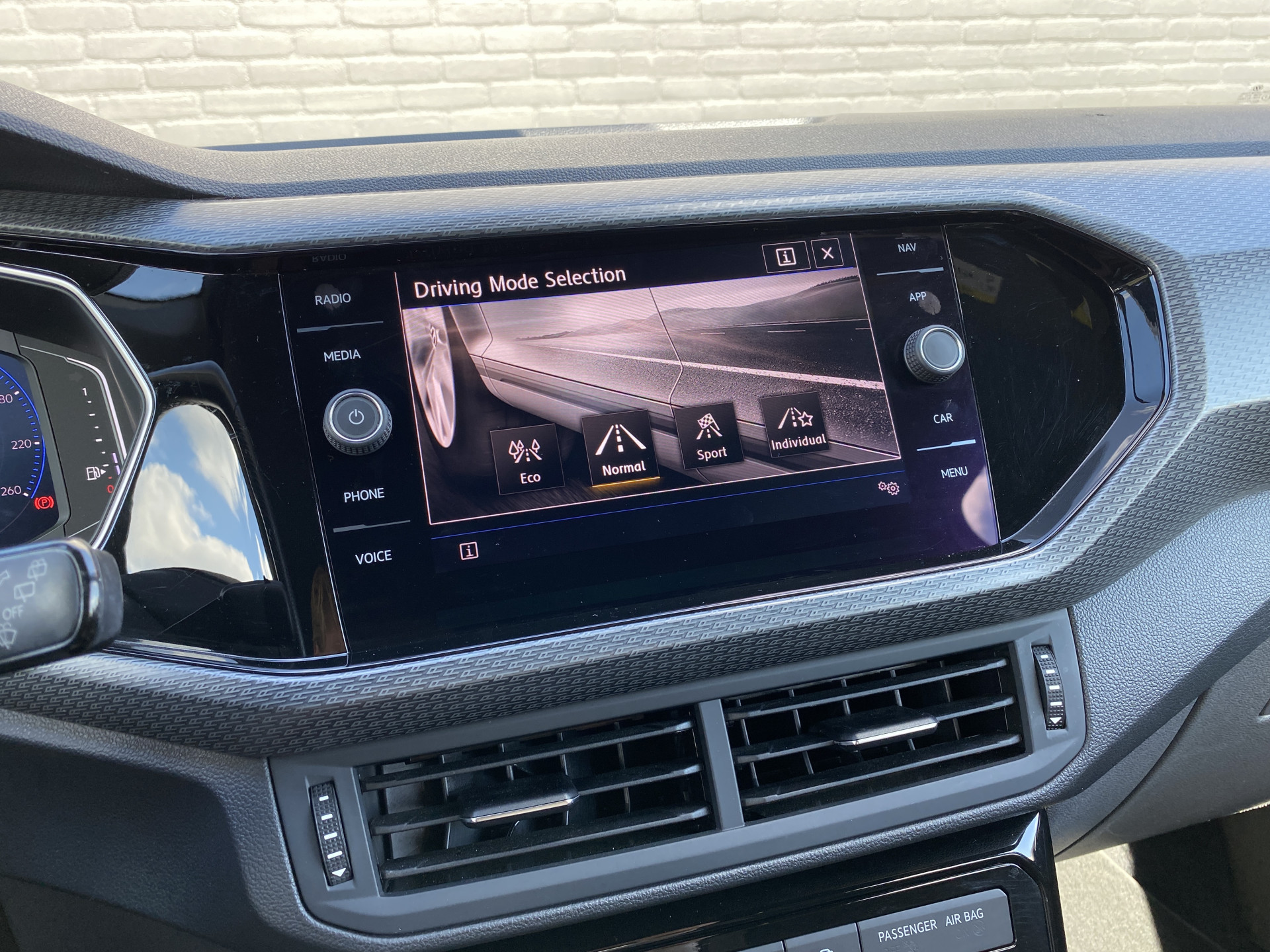 Foto van Volkswagen T-cross