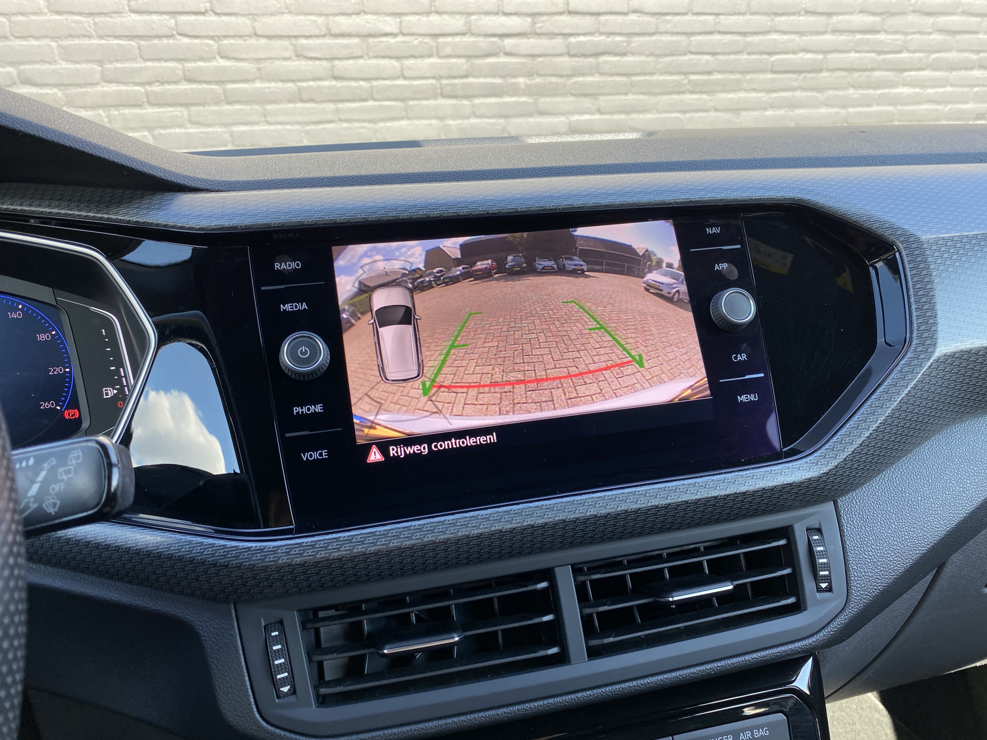 Foto van Volkswagen T-cross