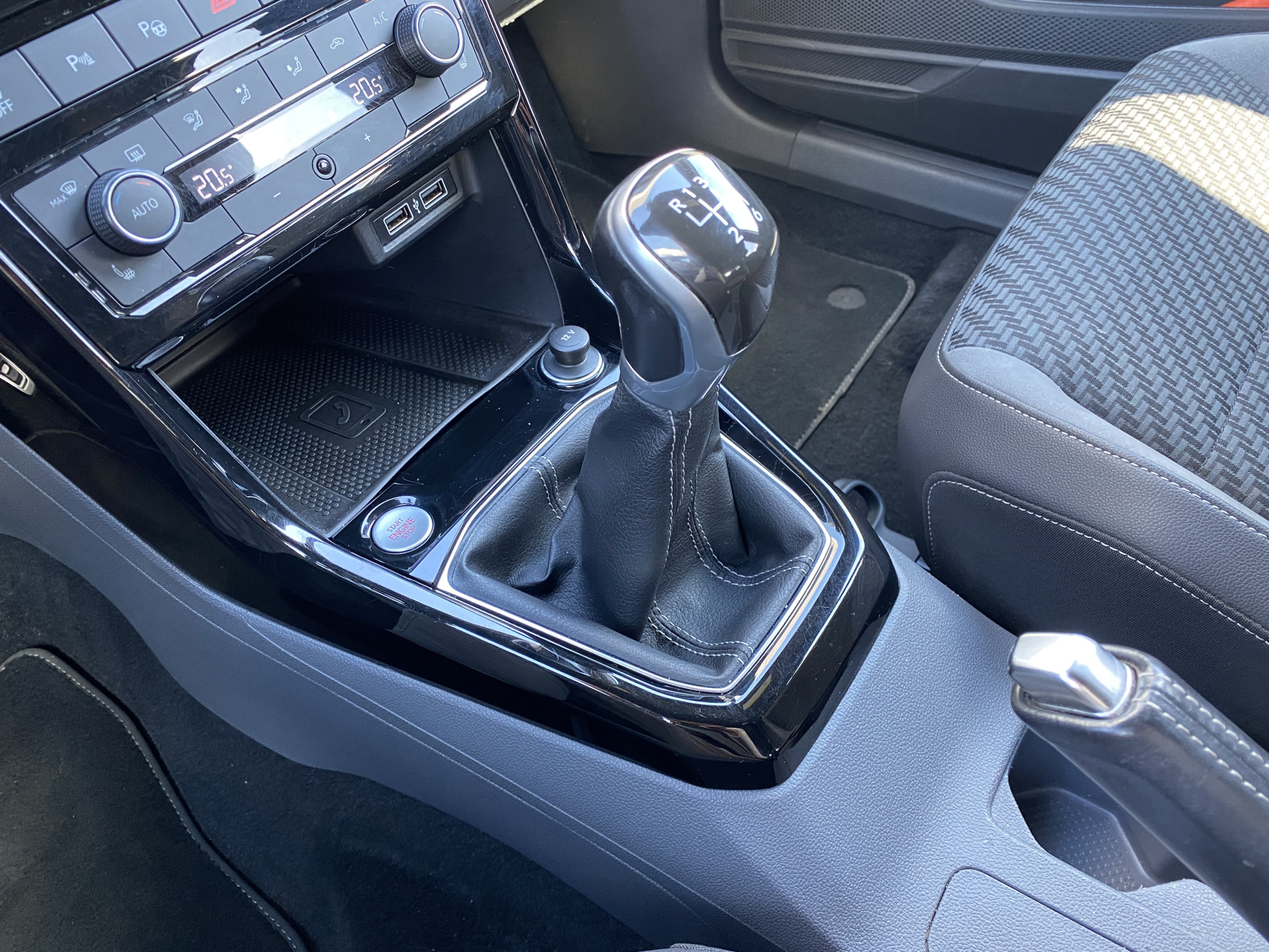 Foto van Volkswagen T-cross