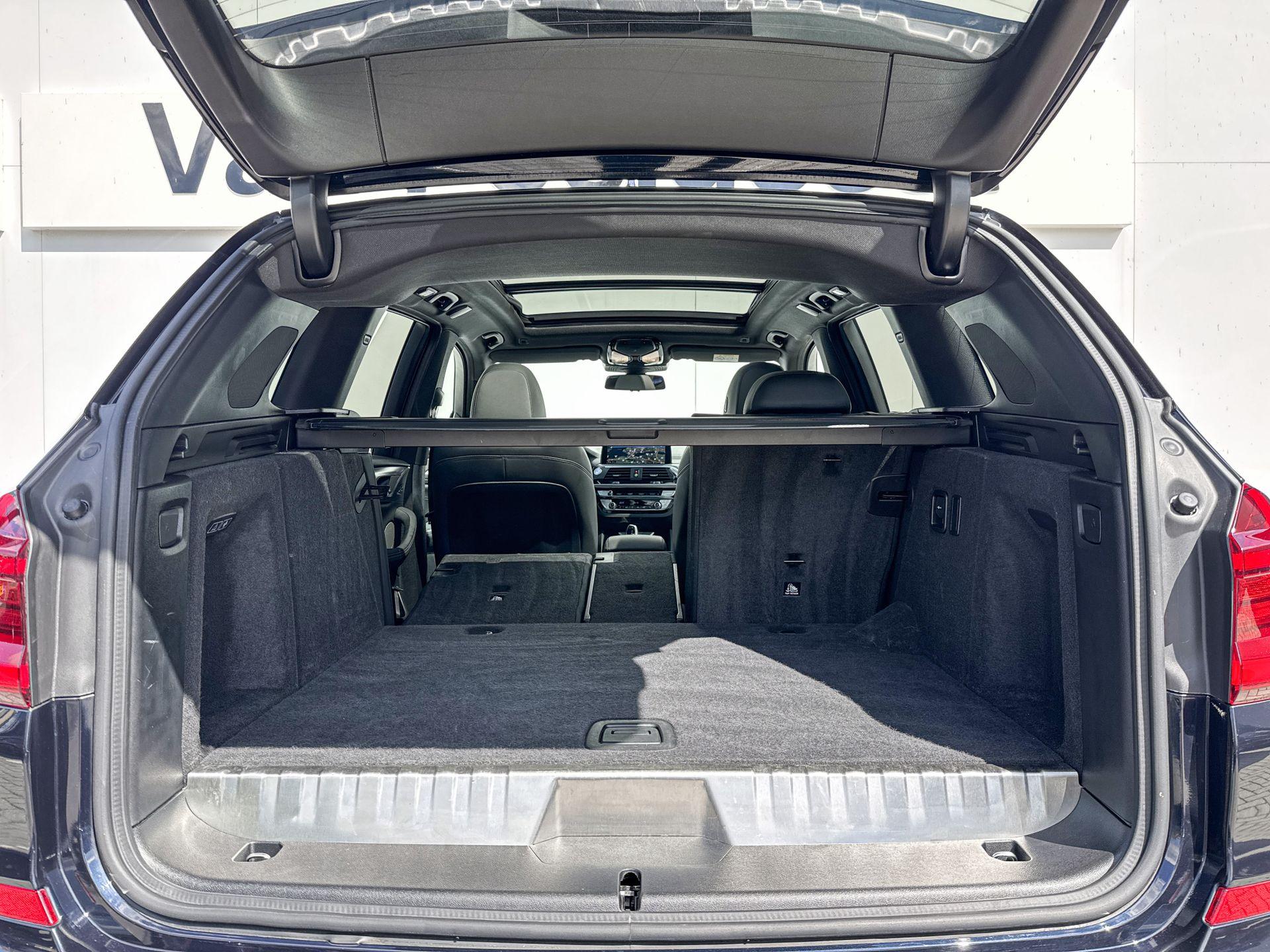 Foto van BMW X3 Xdrive30e