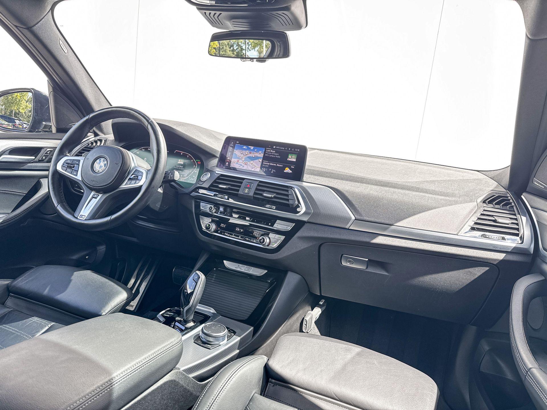 Foto van BMW X3 Xdrive30e