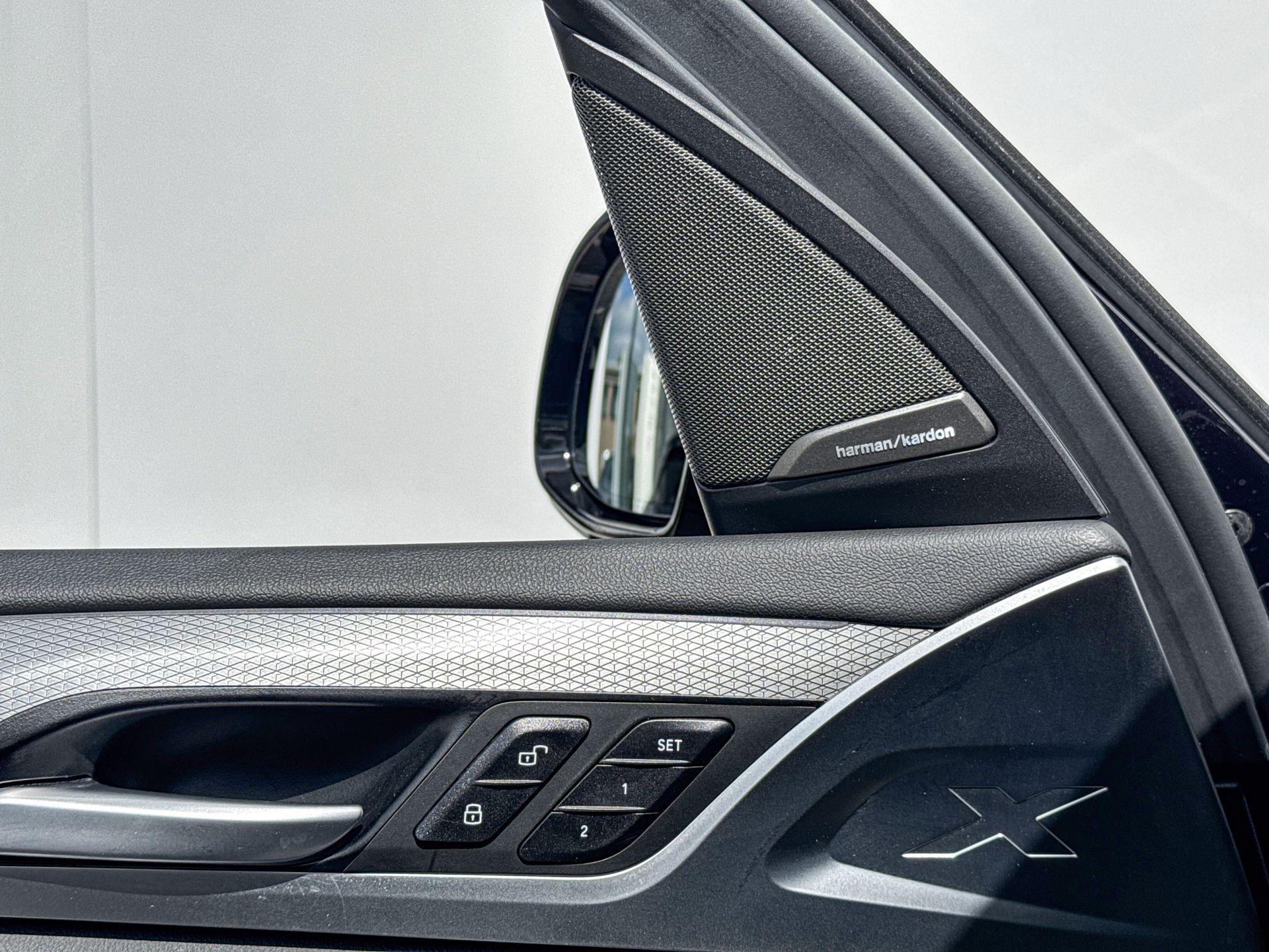 Foto van BMW X3 Xdrive30e