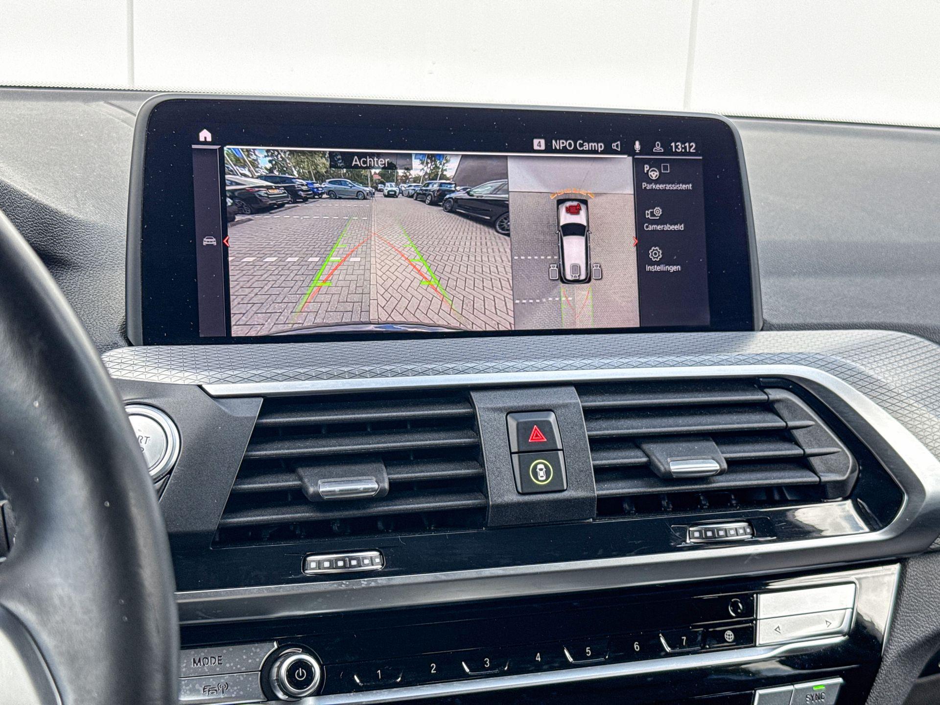 Foto van BMW X3 Xdrive30e
