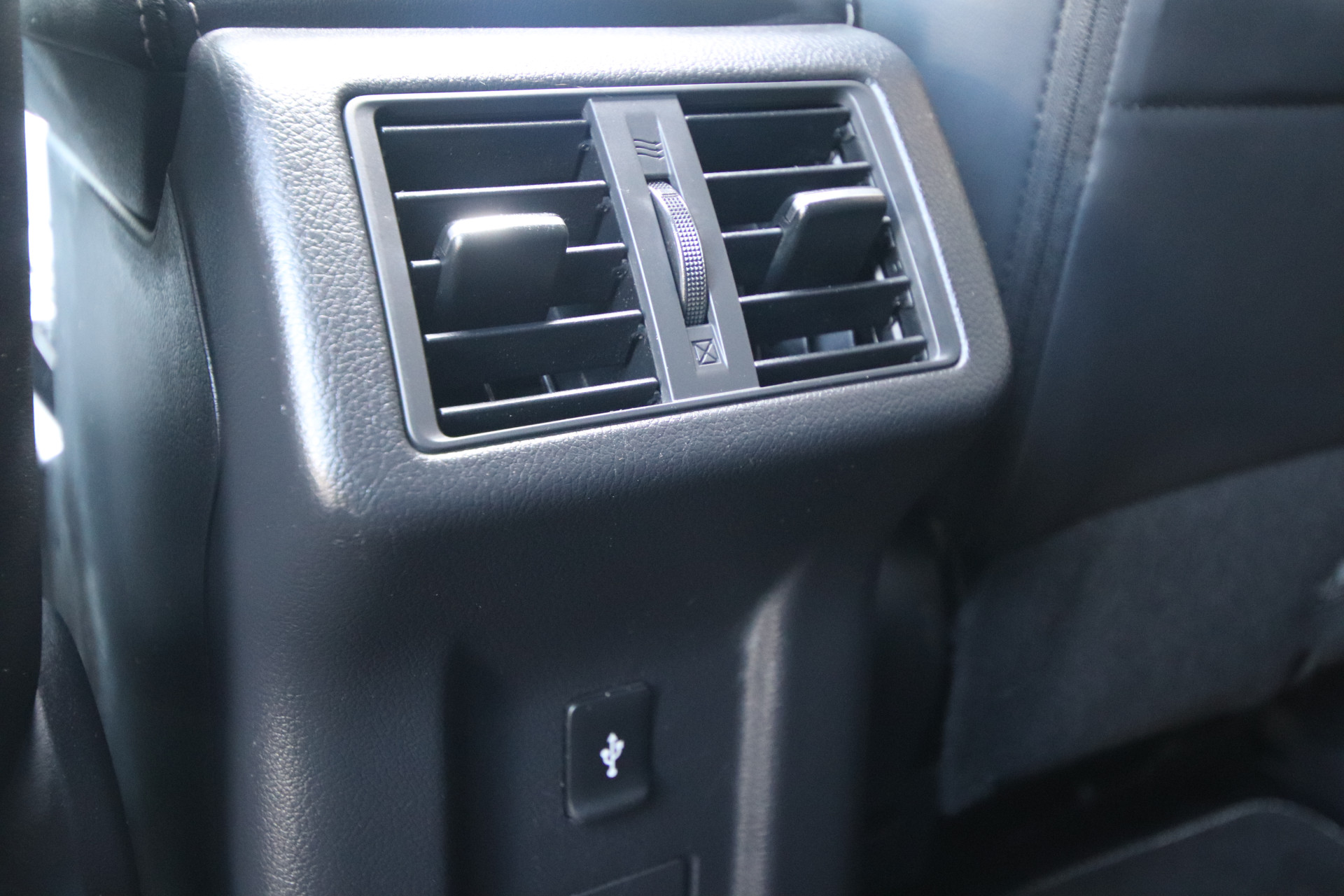 Foto van Mitsubishi Mitsubishi Outlander