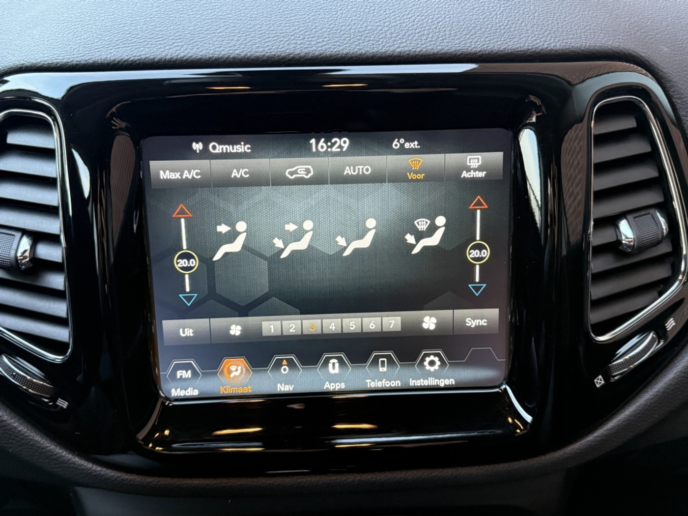 Foto van Jeep Compass