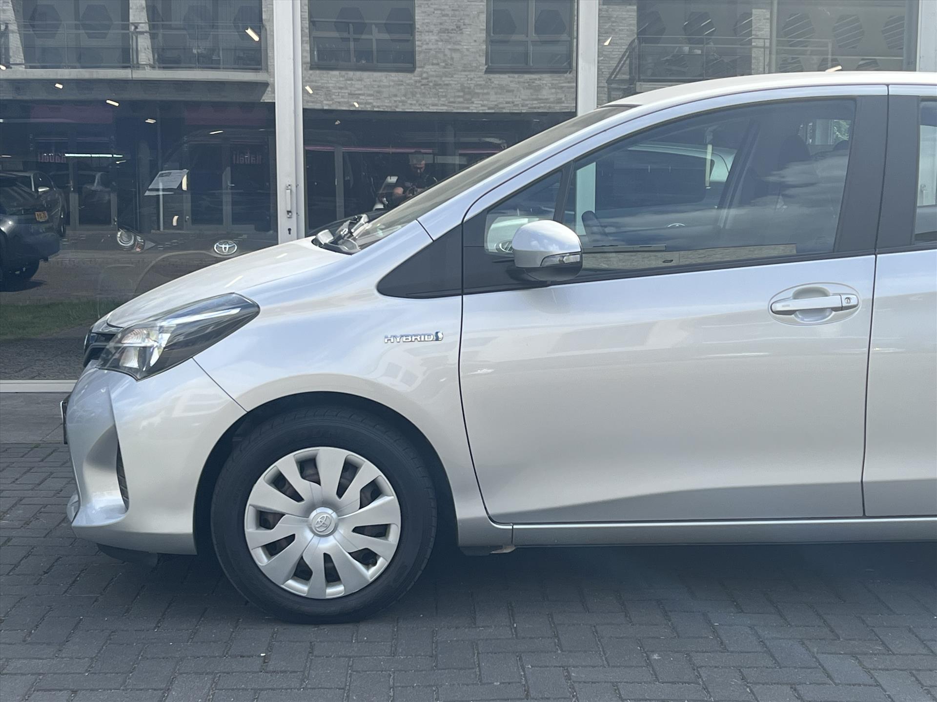 Foto van Toyota Toyota Yaris Hybrid