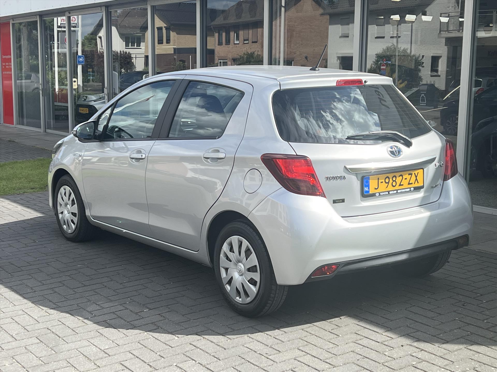 Foto van Toyota Toyota Yaris Hybrid