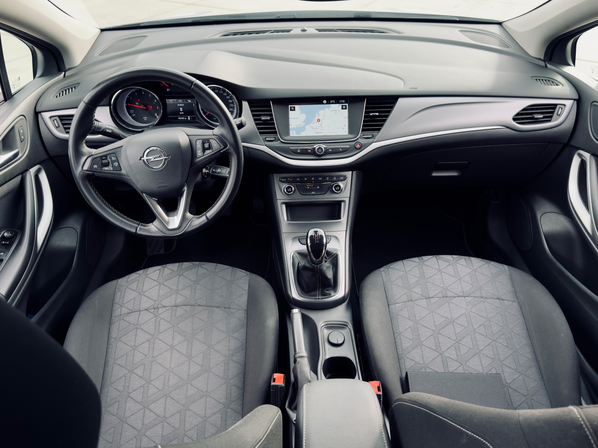 Foto van Opel Astra Sports Tourer