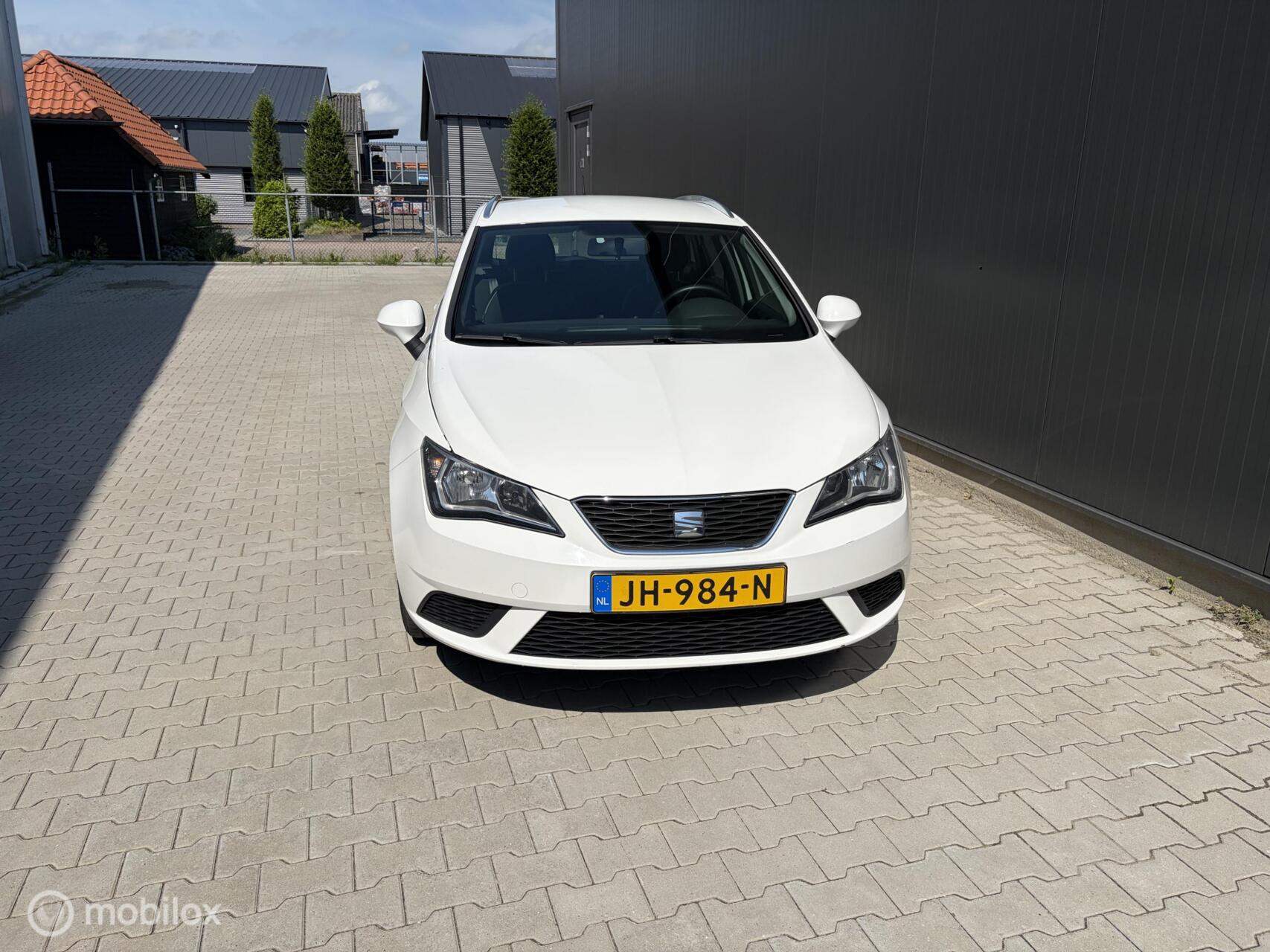 Foto van Seat Ibiza ST