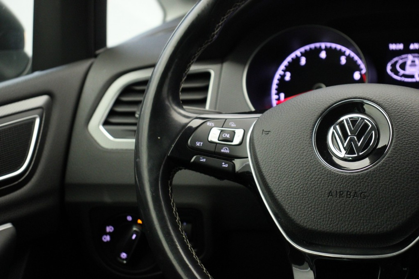 Foto van Volkswagen Golf Sportsvan