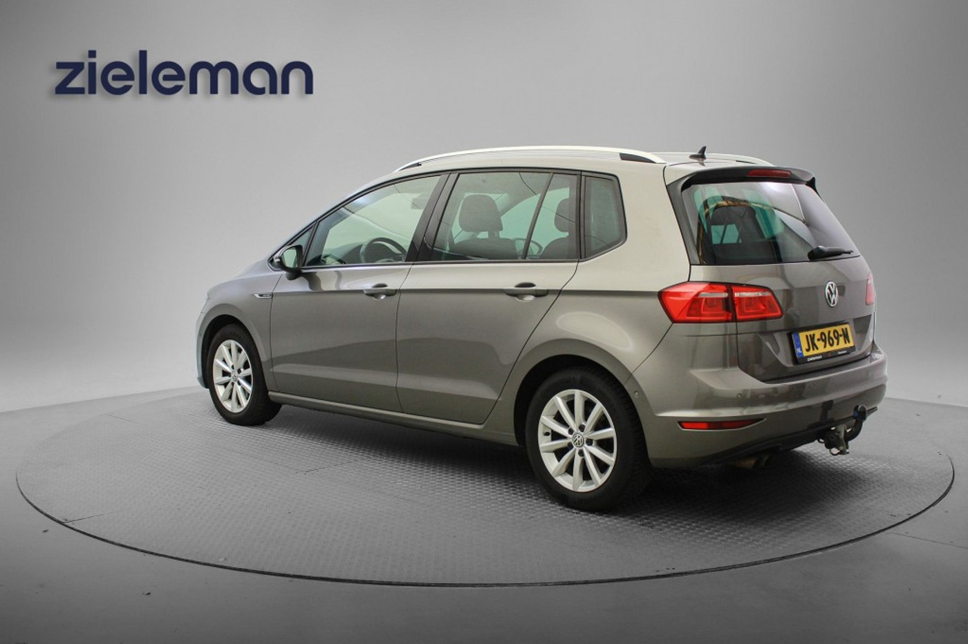 Foto van Volkswagen Golf Sportsvan