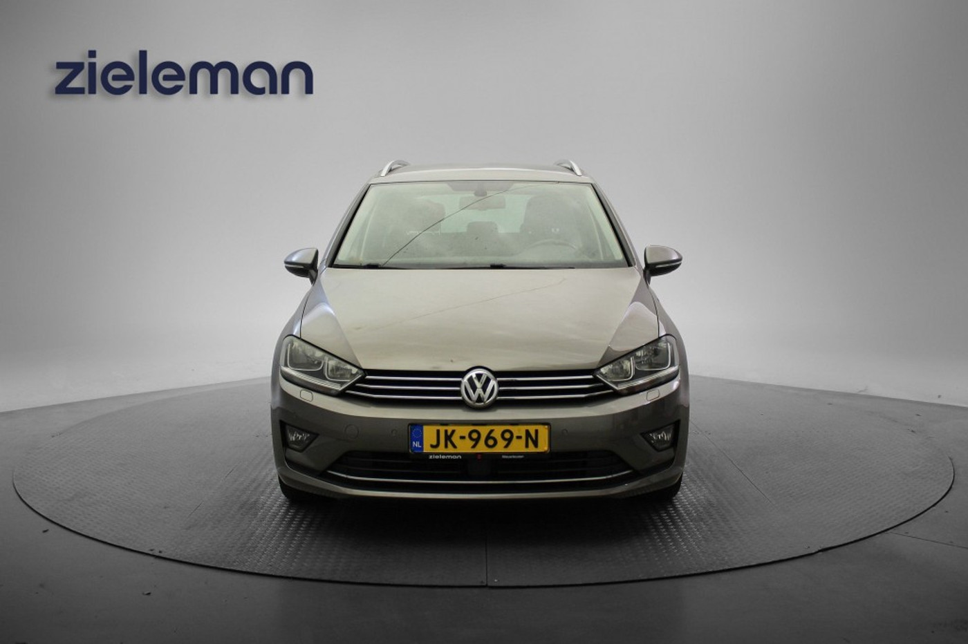 Foto van Volkswagen Golf Sportsvan