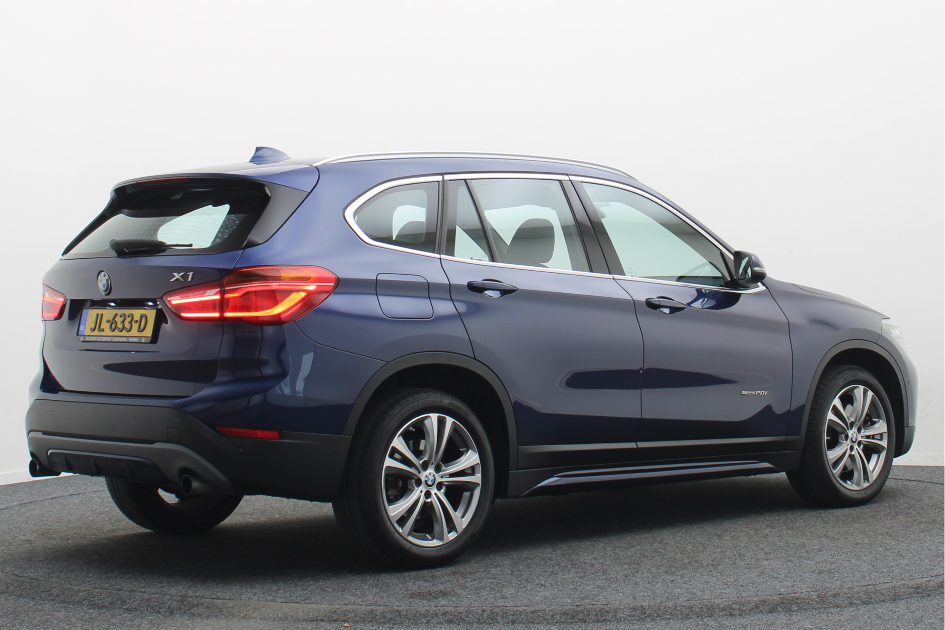Foto van BMW X1 Sdrive20i