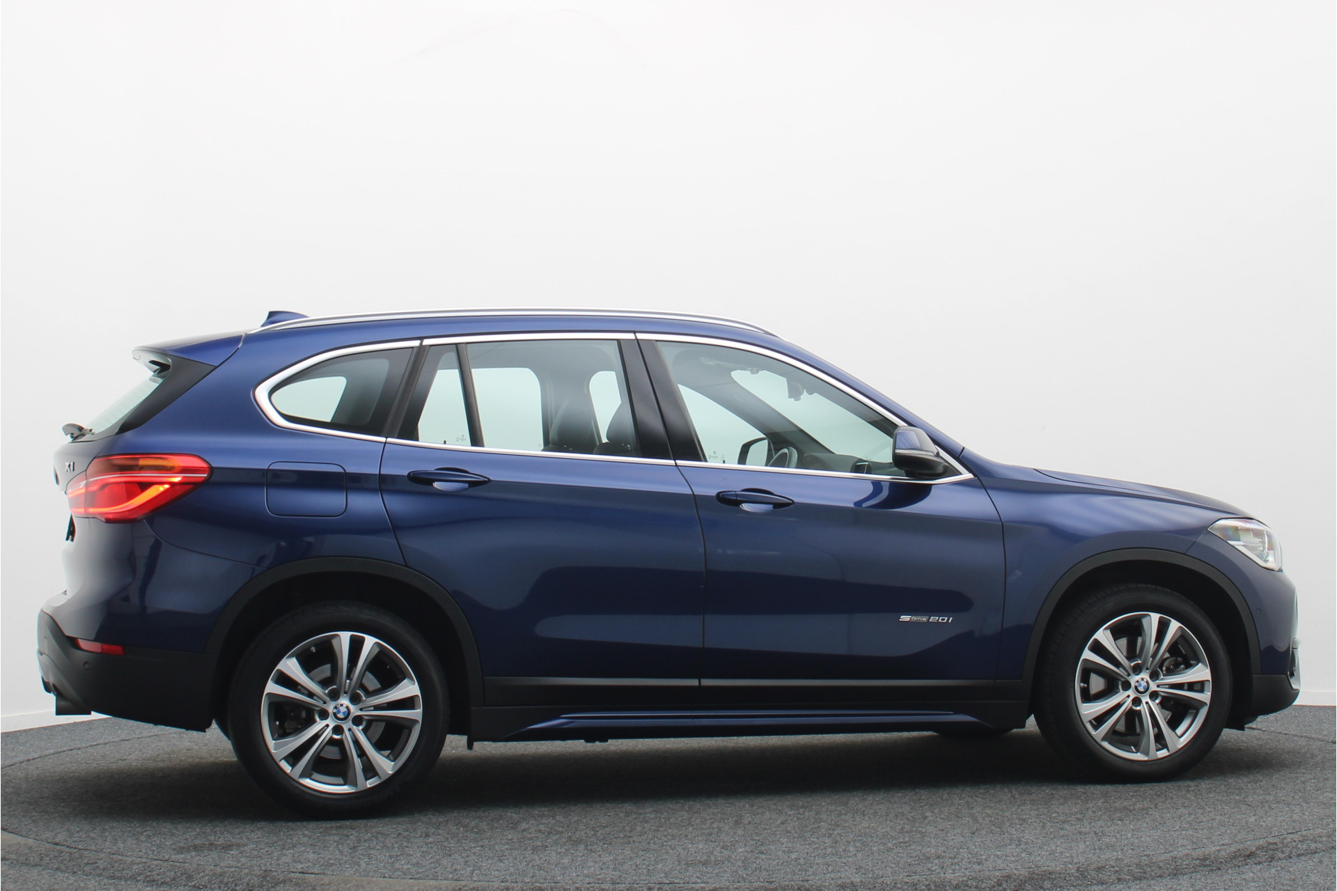Foto van BMW X1 Sdrive20i
