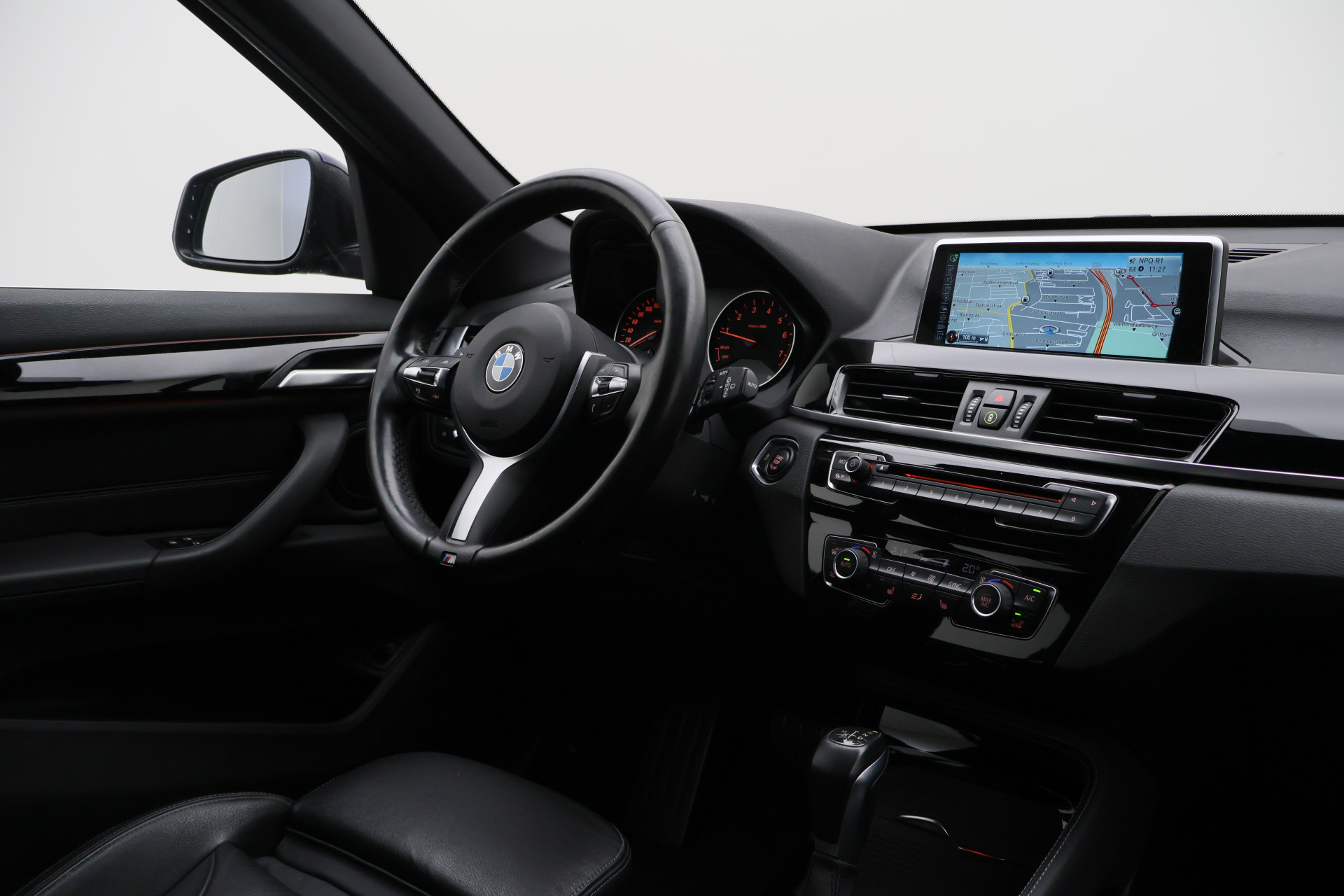 Foto van BMW X1 Sdrive20i