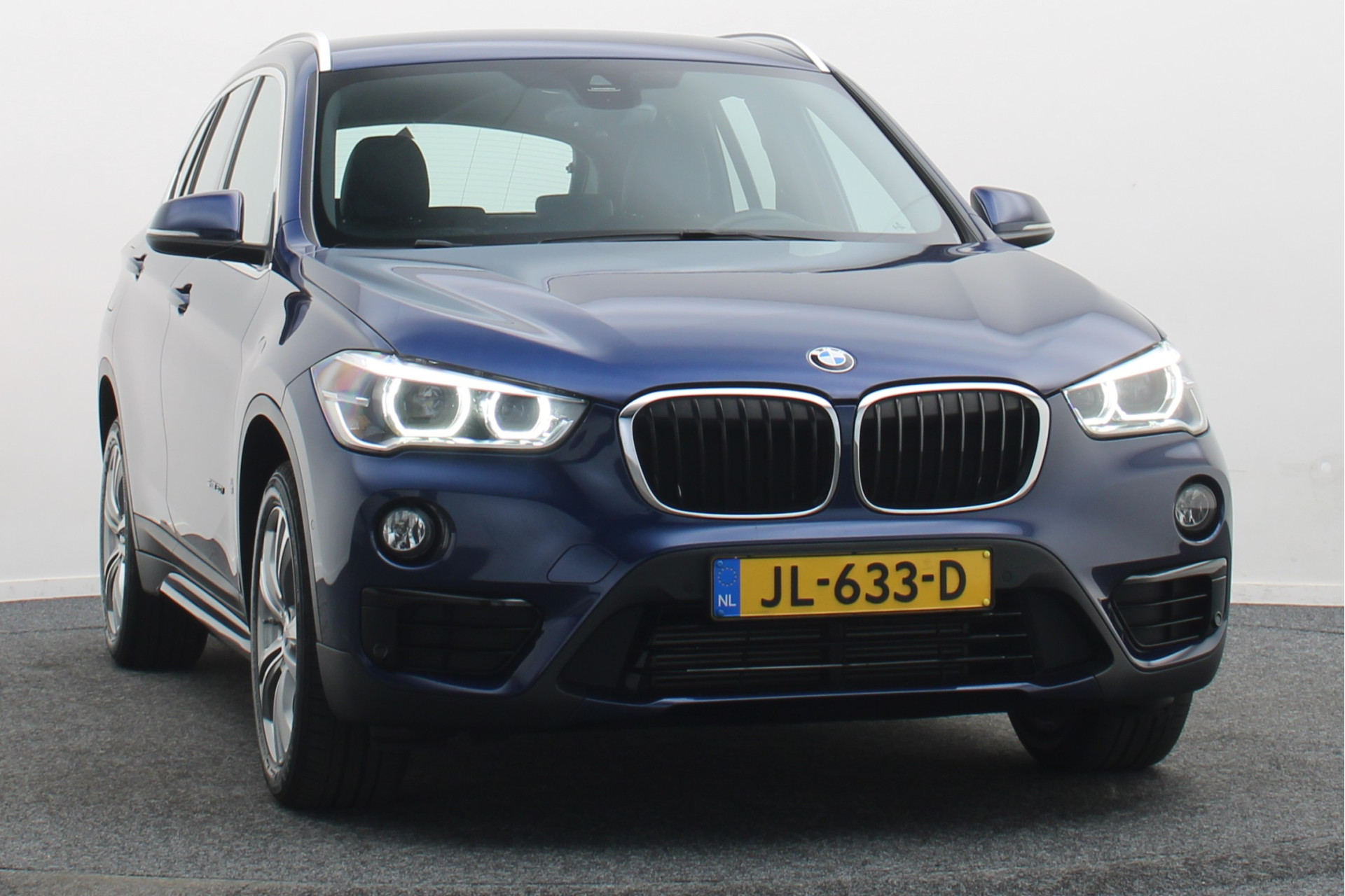 Foto van BMW X1 Sdrive20i