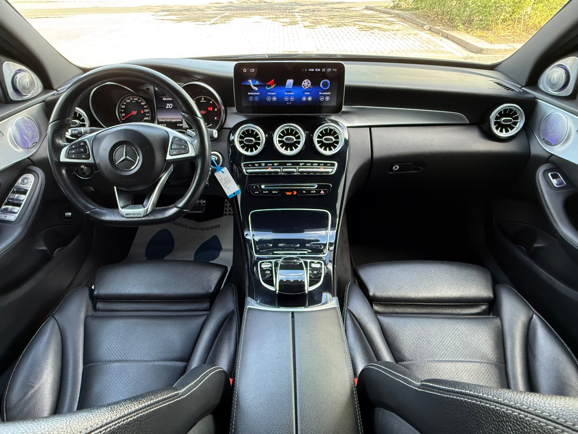 Foto van Mercedes-Benz C 300 H