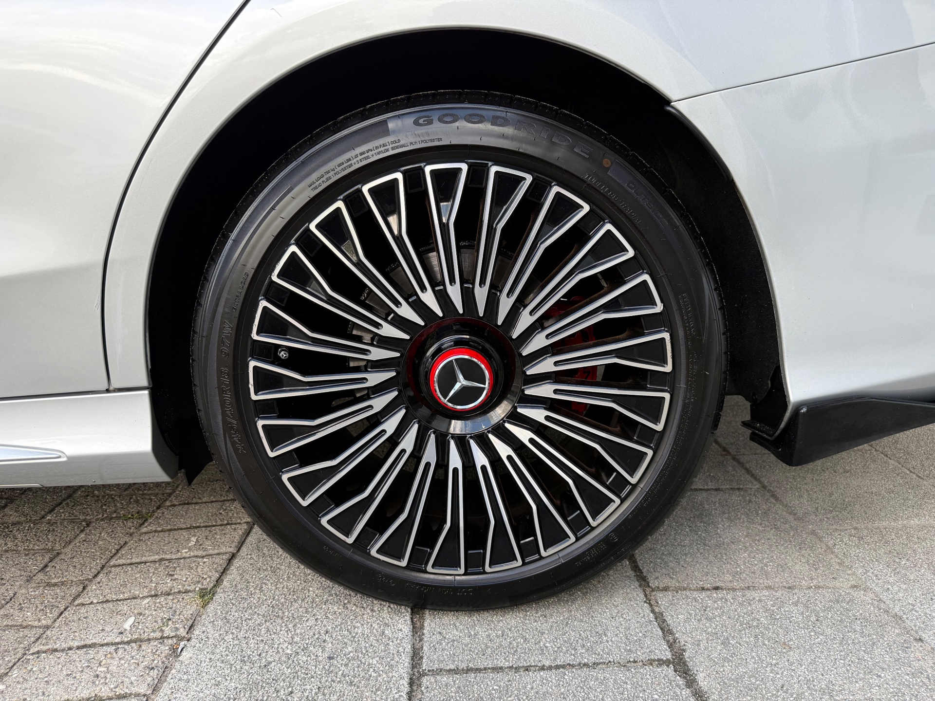 Foto van Mercedes-Benz C 300 H
