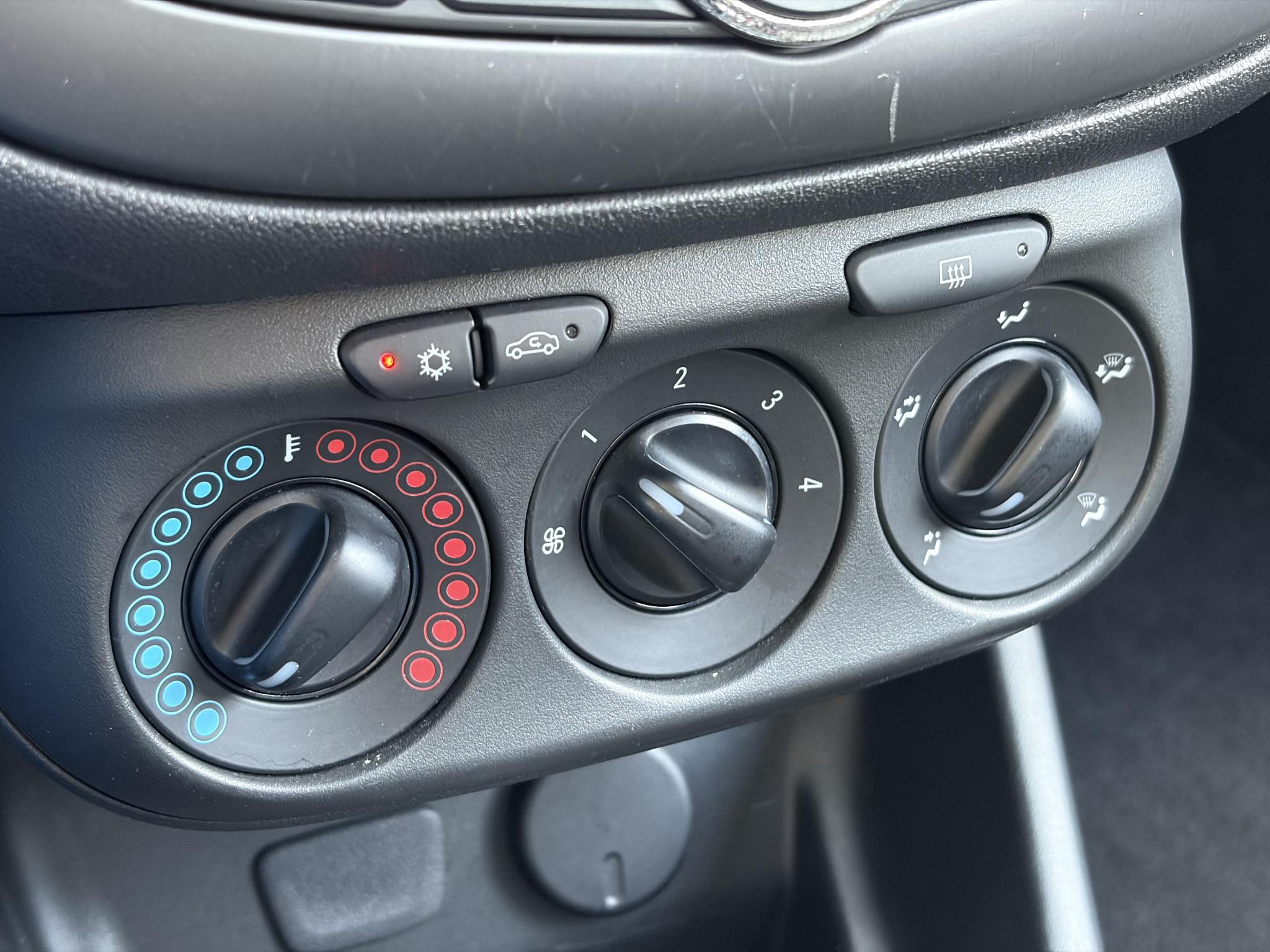 Foto van Opel Corsa-e