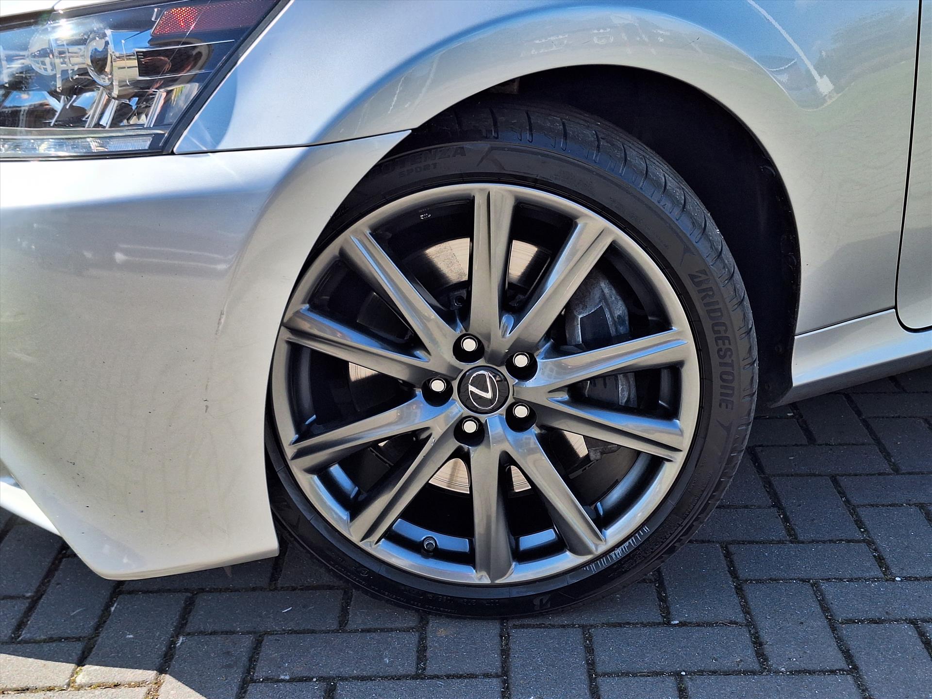 Foto van Lexus Lexus Gs450h