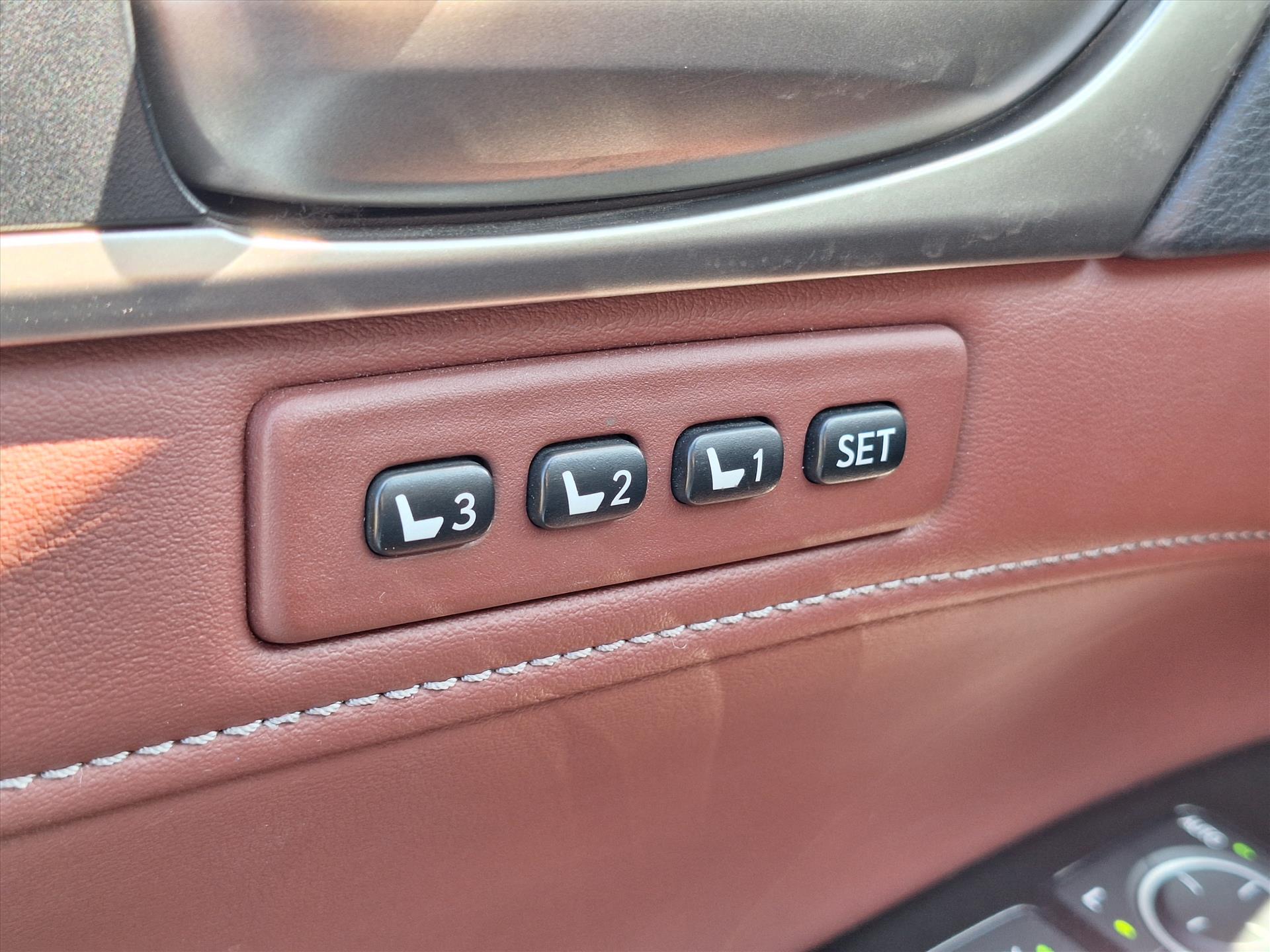 Foto van Lexus Lexus Gs450h