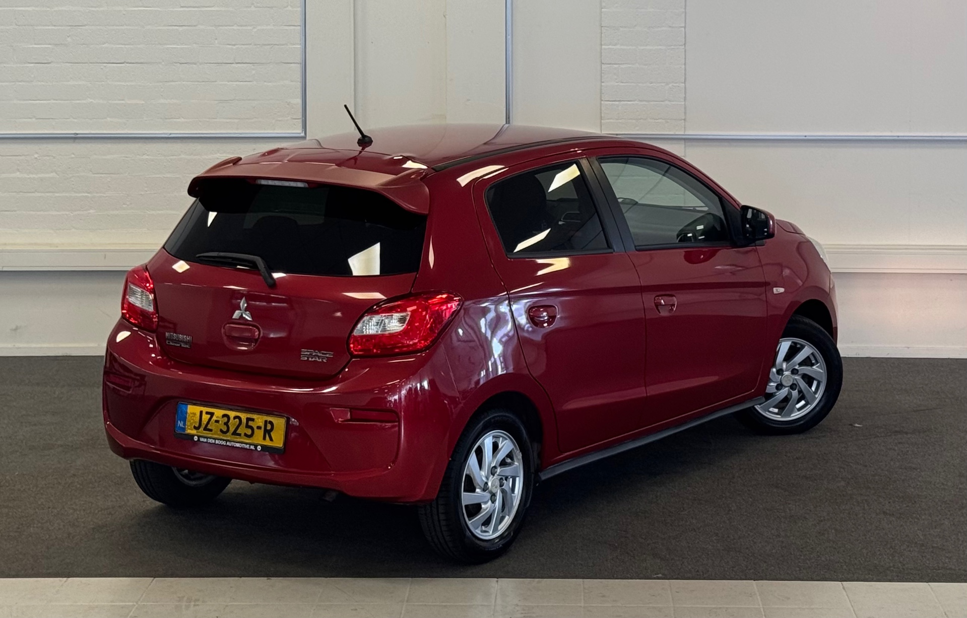 Foto van Mitsubishi Mitsubishi Space Star