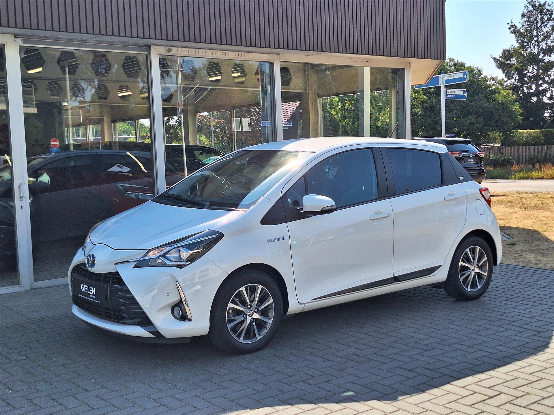 Foto van Toyota Toyota Yaris Hybrid