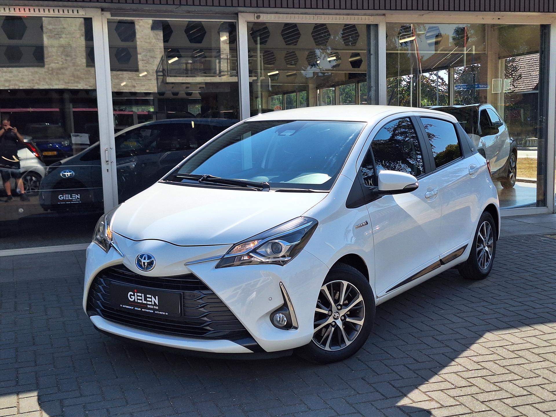 Foto van Toyota Toyota Yaris Hybrid