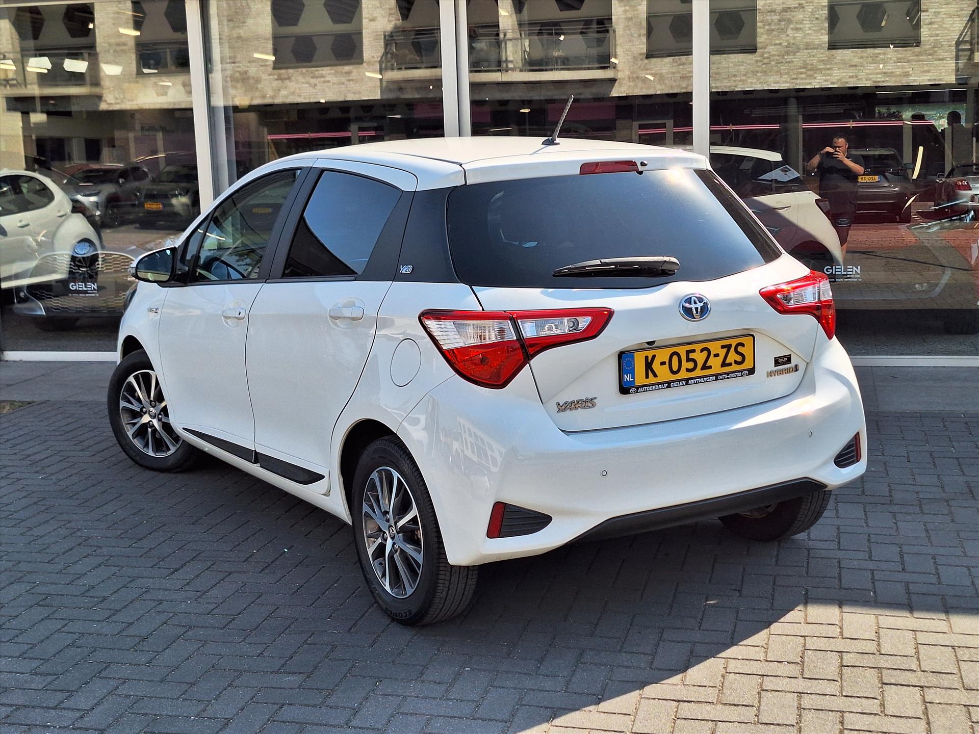 Foto van Toyota Toyota Yaris Hybrid