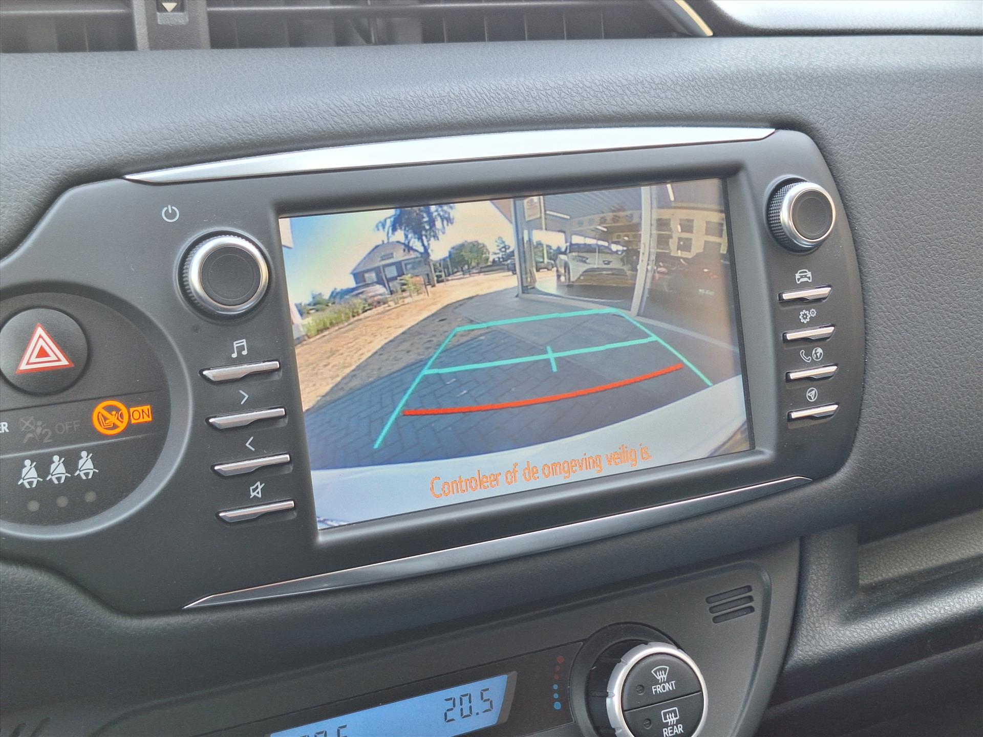 Foto van Toyota Toyota Yaris Hybrid