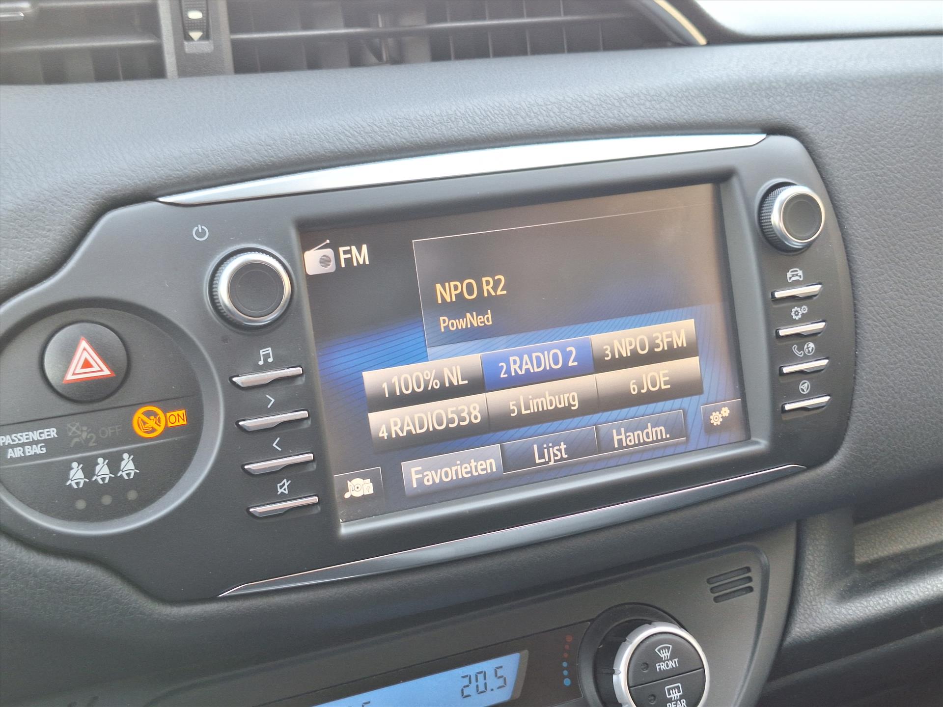 Foto van Toyota Toyota Yaris Hybrid
