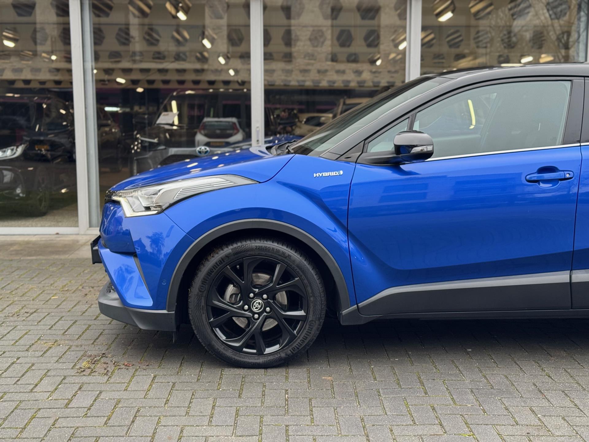 Foto van Toyota Toyota C-hr