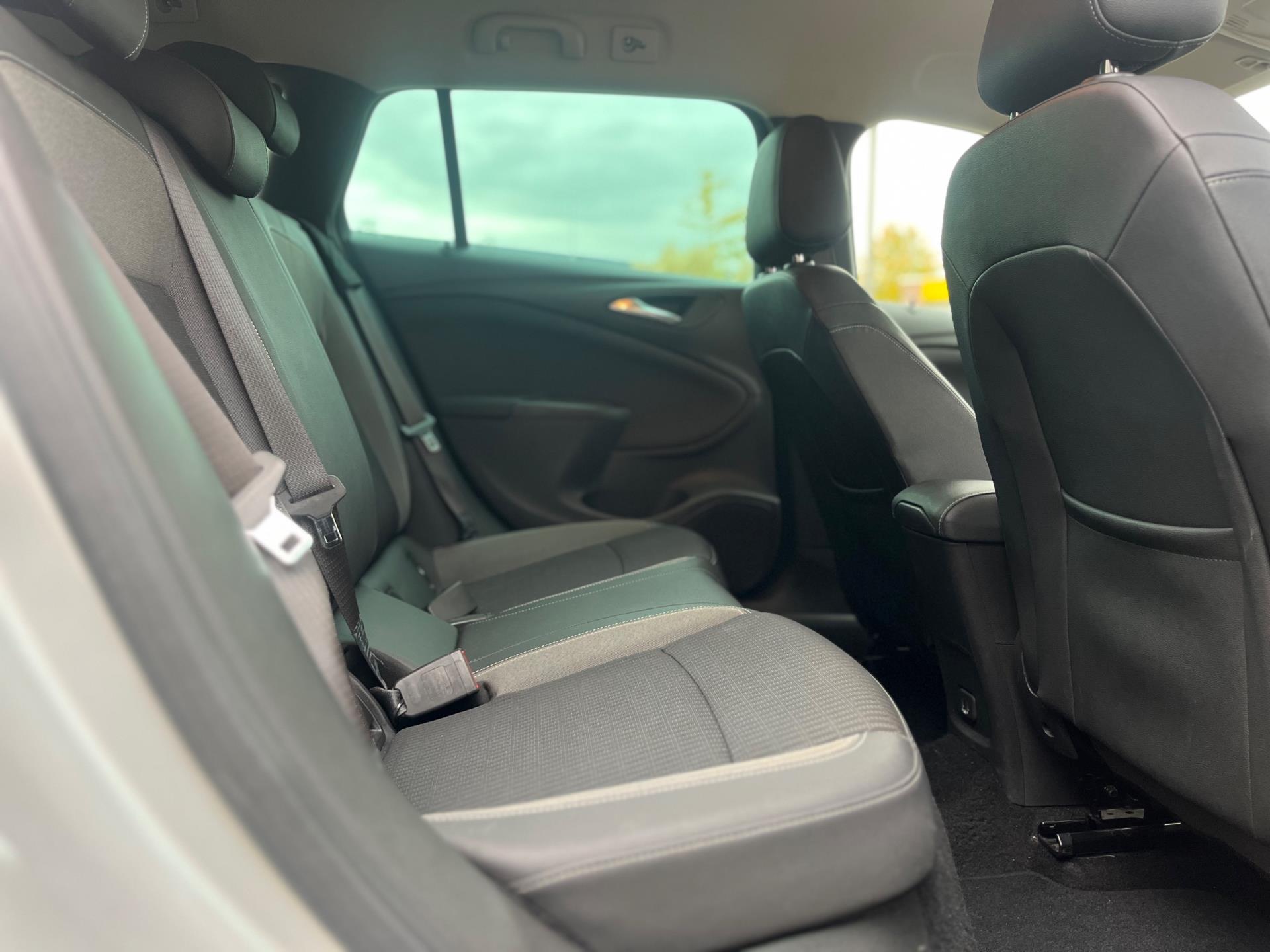 Foto van Opel Astra Sports Tourer