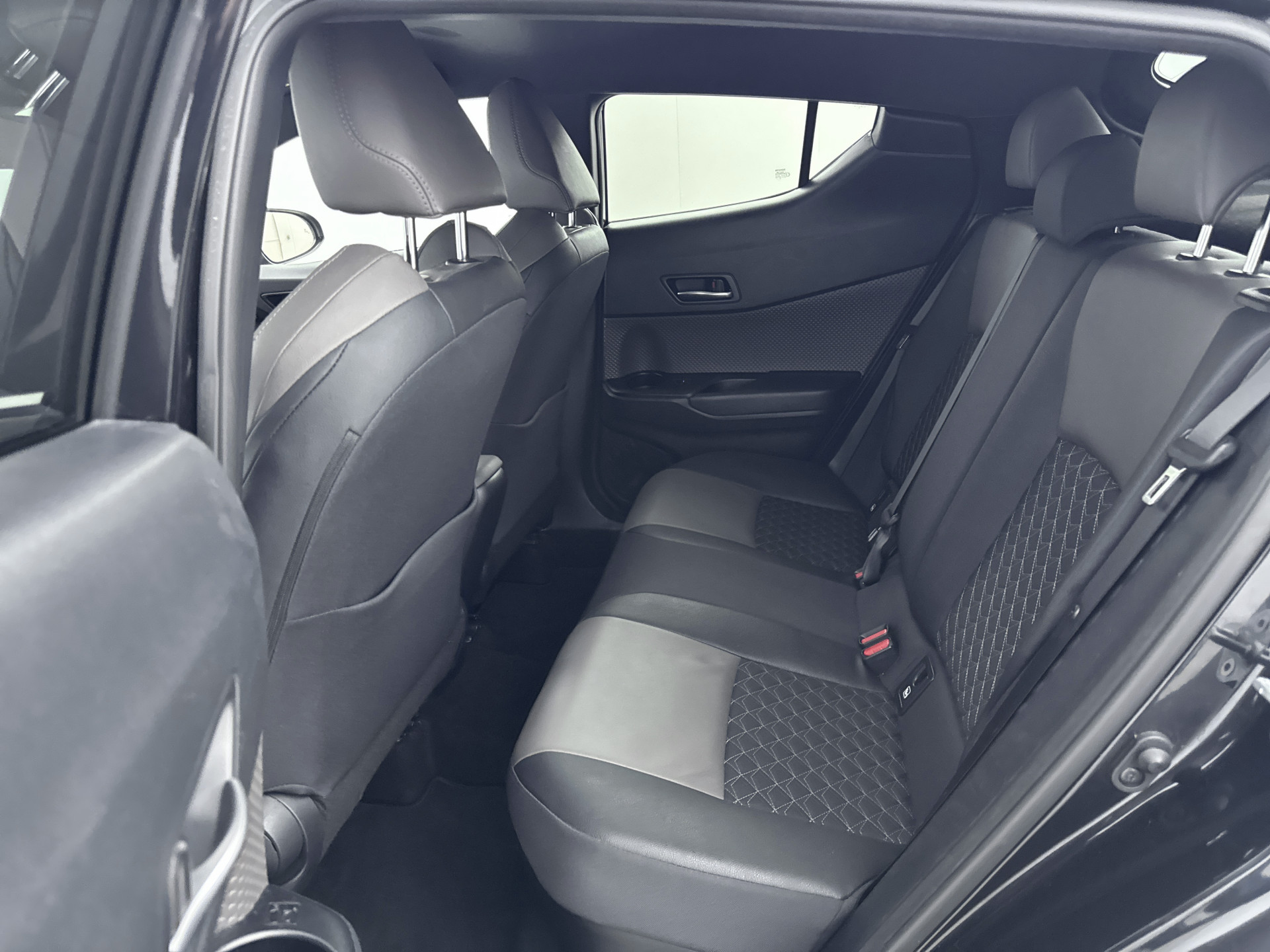 Foto van Toyota Toyota C-hr