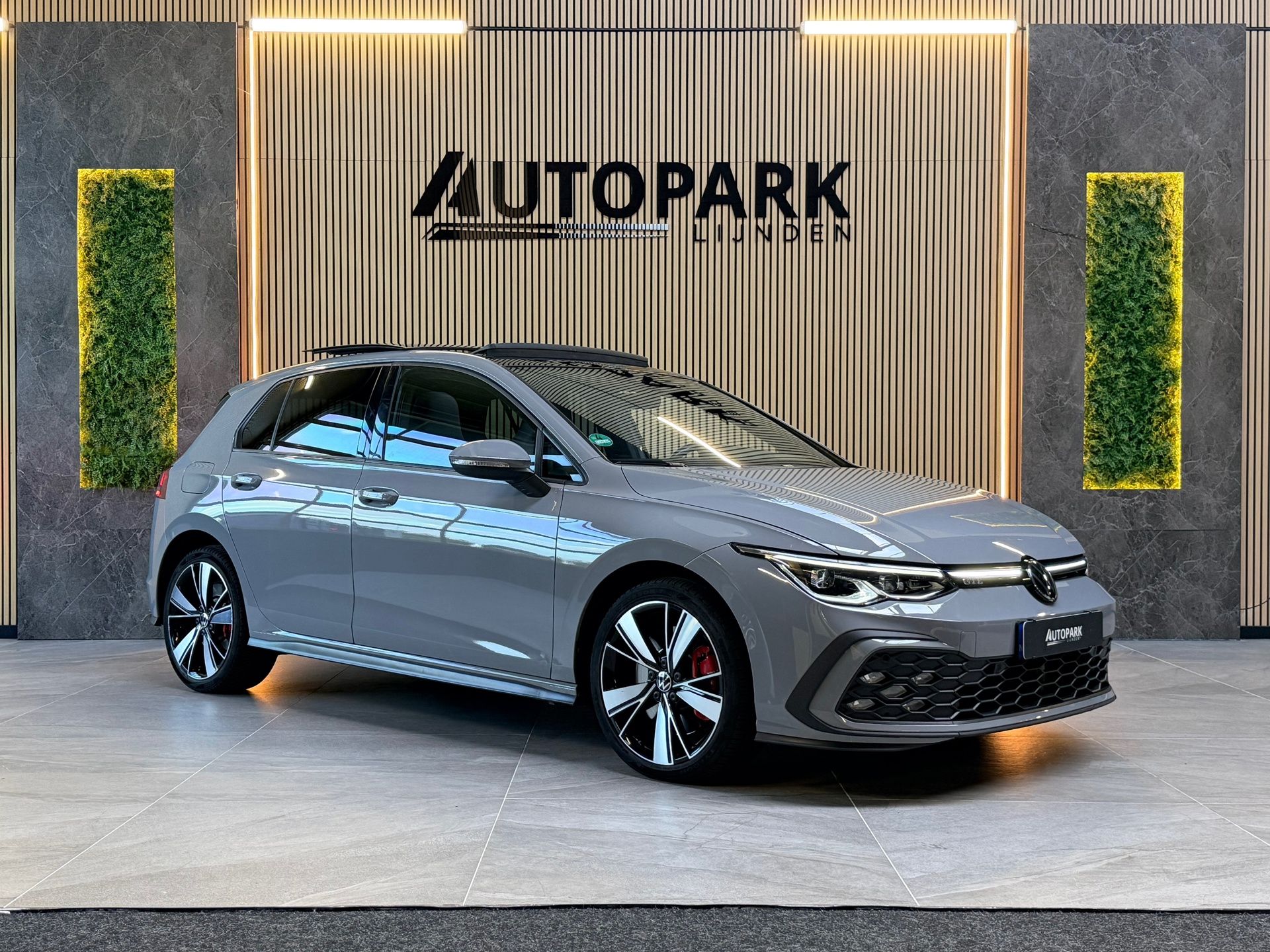 Foto van Volkswagen Golf GTE